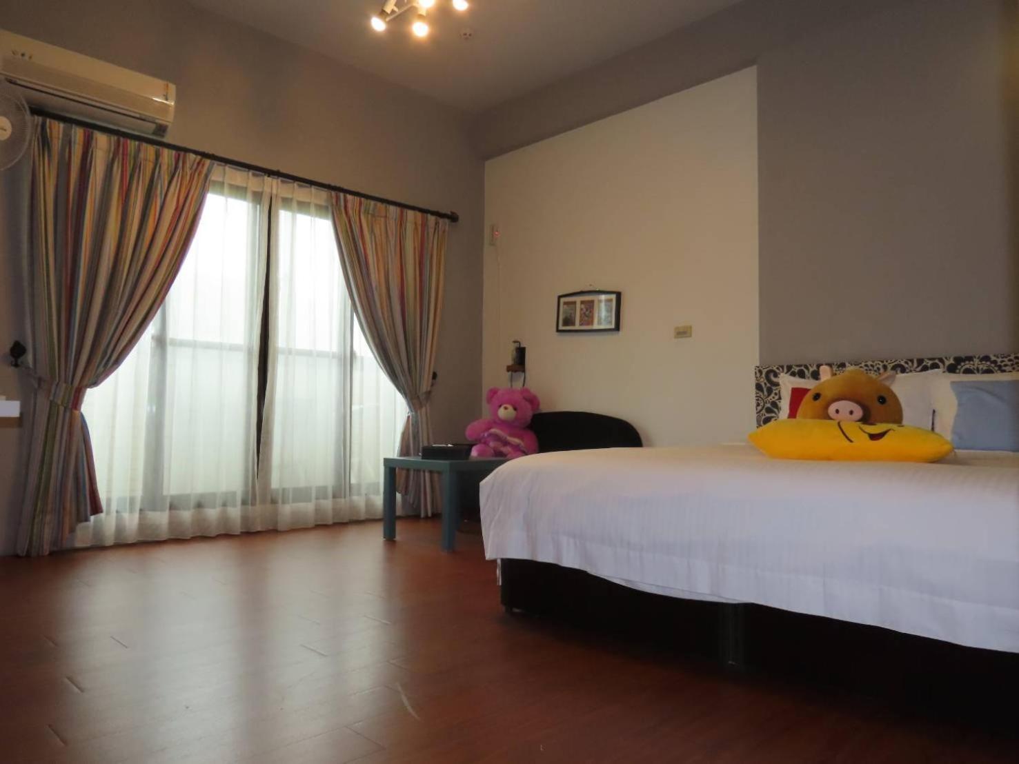 Bed and Breakfast No.1 Shelter Тоучэн Экстерьер фото